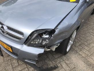 Opel Vectra -C-CC picture 3
