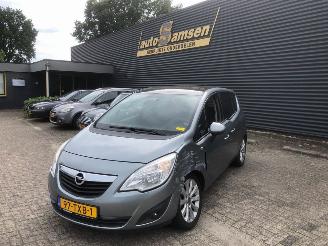 skadebil auto Opel Meriva  2012/4