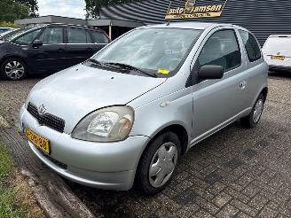 škoda osobní automobily Toyota Yaris Zonder Airco - Yaris (P1) Hatchback 1999 / 2005 - 1.0 16V VVT-i Hatchback  Benzine 998cc 50kW (68pk) FWD 1999-04/2005-09 (SCP10) 1SZFE 1999/5