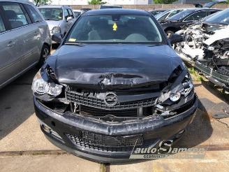 Opel Astra Astra H GTC (L08), Hatchback 3-drs, 2005 / 2011 1.4 16V Twinport picture 15