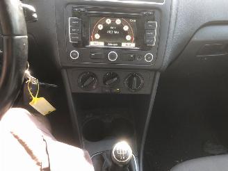 Volkswagen Polo Polo V (6R) Hatchback 2009 / 2017 - 1.4 16V Hatchback  Benzine 1.390cc 63kW (86pk) FWD 2009-03/2014-05  CGGB picture 9