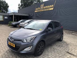 skadebil auto Hyundai I-20  2015/4