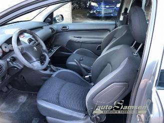 Peugeot 206 206 (2A/C/H/J/S), Hatchback, 1998 / 2012 1.4 XR,XS,XT,Gentry picture 5