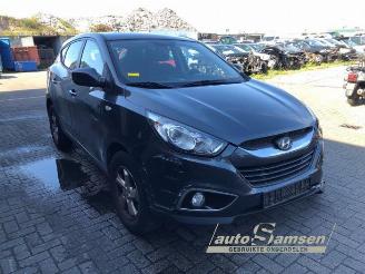 Vrakbiler auto Hyundai Ix35 iX35 (LM), SUV, 2009 / 2015 1.6 GDI 16V 2011/3