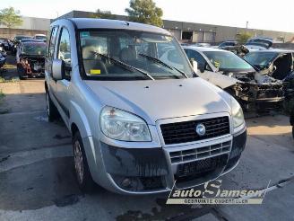 Vrakbiler auto Fiat Doblo Doblo (223A/119), MPV, 2001 / 2010 1.4 2006/1