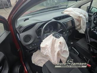 Toyota Yaris Yaris III (P13), Hatchback, 2010 / 2020 1.5 16V Hybrid picture 8
