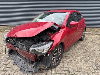 skadebil auto Mazda 2 2 (DJ/DL) Hatchback 2014 - 1.5 SkyActiv-G 90 Hatchback  Benzine 1.496cc 66kW (90pk) FWD 2014-08 (DJ6H5; DJ16H5; DJ16HD) P5Y6; P5Y5; P5Y8; P5X0; P5X2 2016/9