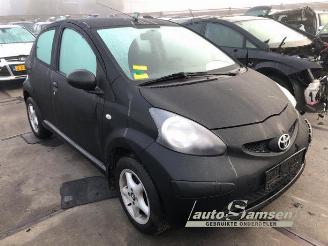 Toyota Aygo Aygo (B10), Hatchback, 2005 / 2014 1.0 12V VVT-i picture 3
