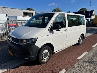 Schadeauto Volkswagen Transporter KOMBI  2.0 TDI 110KW  PKW BRIEF 8P AUTOMAAT EURO6 KLIMA 2017/1