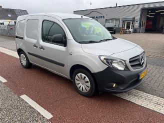 krockskadad bil bedrijf Mercedes Citan 108 CDI  AIRCO KLIMA SCHUIFDEUR EURO6 2018/8