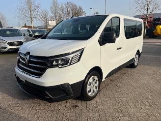 skadebil auto Renault Trafic 2.0 DCI 110KW PASSENGER 9 PERS.  AUTOMAAT AIRCO KLIMA EURO6 2022/7