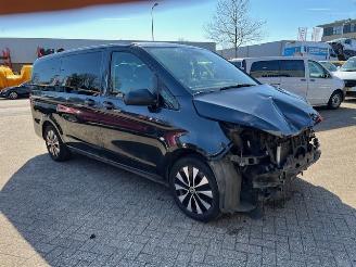 uszkodzony samochody osobowe Mercedes Vito TOURER 116 CDI 120KW 9 PERSOONS AUTOM. KLIMA 2022/12