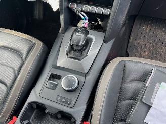 Volkswagen Amarok 3.0 TDI V6 177KW DOUBLE CAB. AVENTURA  AUT. LEER 4WD picture 12