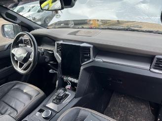 Volkswagen Amarok 3.0 TDI V6 177KW DOUBLE CAB. AVENTURA  AUT. LEER 4WD picture 7