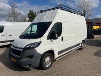 krockskadad bil bedrijf Peugeot Boxer 2.0 bluehdi 96kw L3H3  Euro6 AIRCO KLIMA  MAXI 2016/11