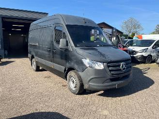 skadebil bedrijf Mercedes Sprinter 314 CDI 366 L2H2 AIRCO KLIMA EURO6 2020/1