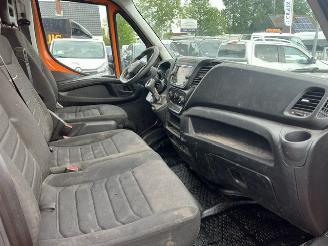 Iveco Daily 35S18 3.0D 129KW L2H2 HIMATIC AUTOM. KLIMA EURO6 picture 6