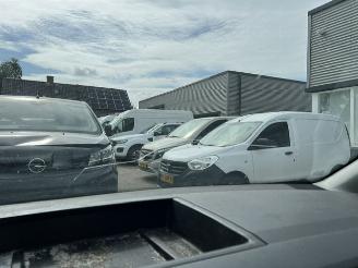 Volkswagen Caddy 2.0 TDI 75KW L2 MAXI  AIRCO KLIMA EURO6 picture 10