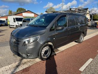 krockskadad bil bedrijf Mercedes Vito 119 CDI 140KW AUTOM.  LANG KLIMA EURO6 2021/3