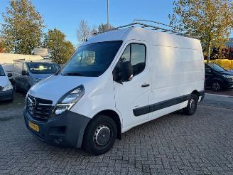 krockskadad bil bedrijf Opel Movano 2.3 DCI 110KW L2H2  NAVI KLIMA EURO6 138.000KM 2020/1