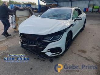 Dezmembrări autoturisme Volkswagen Arteon Arteon (3HAB), Hatchback 5-drs, 2017 2.0 TDI 16V 2018/1