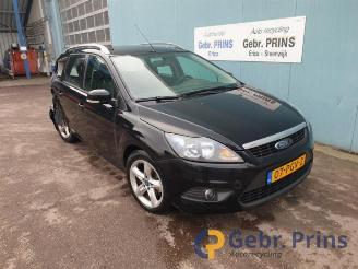 krockskadad bil auto Ford Focus Focus 2 Wagon, Combi, 2004 / 2012 1.6 TDCi 16V 90 2011/1