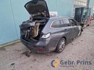 BMW 3-serie 3 serie Touring (G21), Combi, 2019 330i 2.0 TwinPower Turbo 16V picture 2