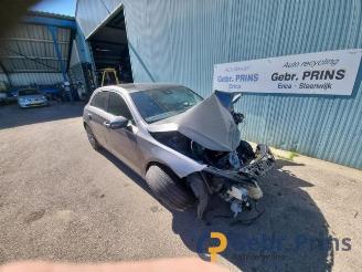 Auto da rottamare Mercedes A-klasse A (177.0), Hatchback, 2018 / 2026 1.3 A-200 Turbo 16V 2018/10