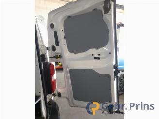 Peugeot Expert Expert (V1/VA/VB/VE/VF/VT/VY), Van, 2016 1.5 BlueHDi 100 picture 18