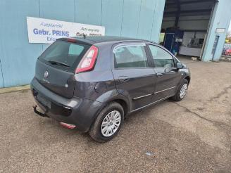 Uttjänta bilar auto Fiat Punto Evo Punto Evo (199), Hatchback, 2009 / 2012 1.3 JTD Multijet 85 16V 2012/1