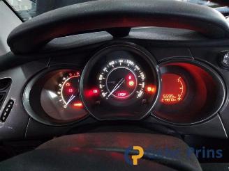 Vrakbiler auto Citroën C3 C3 (SC), Hatchback 5-drs, 2009 / 2016 1.6 HDi 92 2011/4