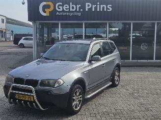 krockskadad bil auto BMW X3 2.5 24V SUV  Benzine 2.495cc 141kW (192pk) 4x4 2004/5
