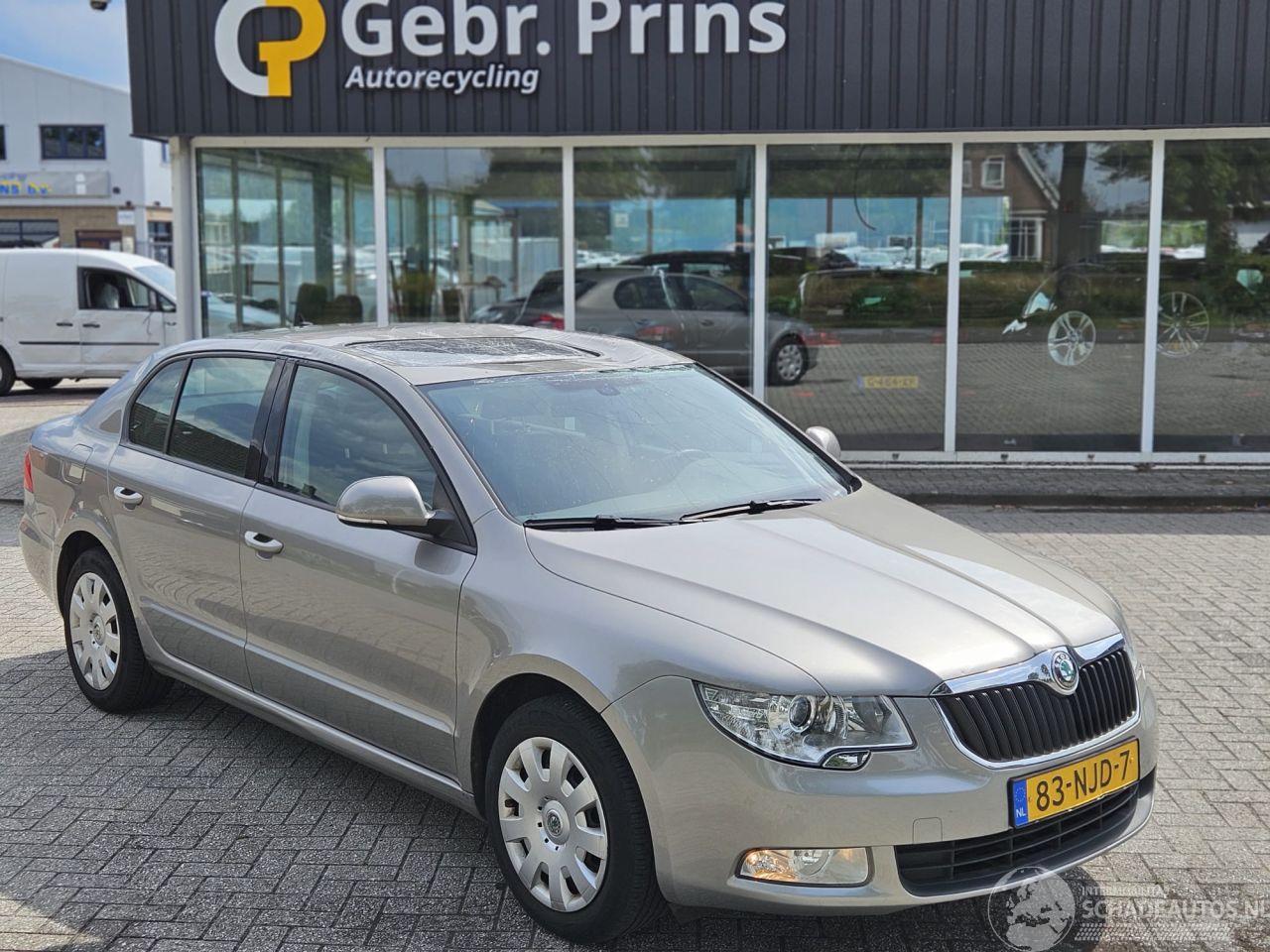 Skoda Superb 1.4 TSI 16V Hatchback  Benzine 1.390cc 92kW (125pk) FWD