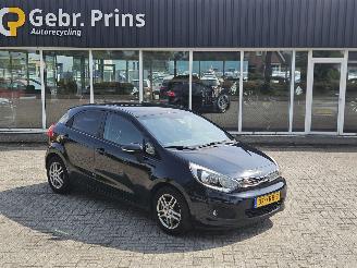 Schadeauto Kia Rio 1.2 CVVT 16V Hatchback  Benzine 1.248cc 63kW (86pk) FWD 2012/7