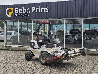 skadebil machine Overige  BCS MATRA 300 4WD maaier werktuigdrager 2015/6