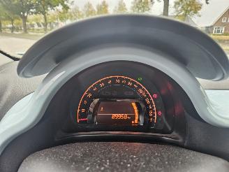 Renault Twingo 1.0 SCe 70 12V Hatchback 4Dr Benzine 999cc 52kW (71pk) RWD picture 11