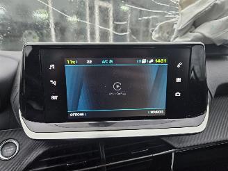 Peugeot 208 e-208 50 kWh Hatchback 4Dr Elektrisch  100kW (136pk) FWD picture 11