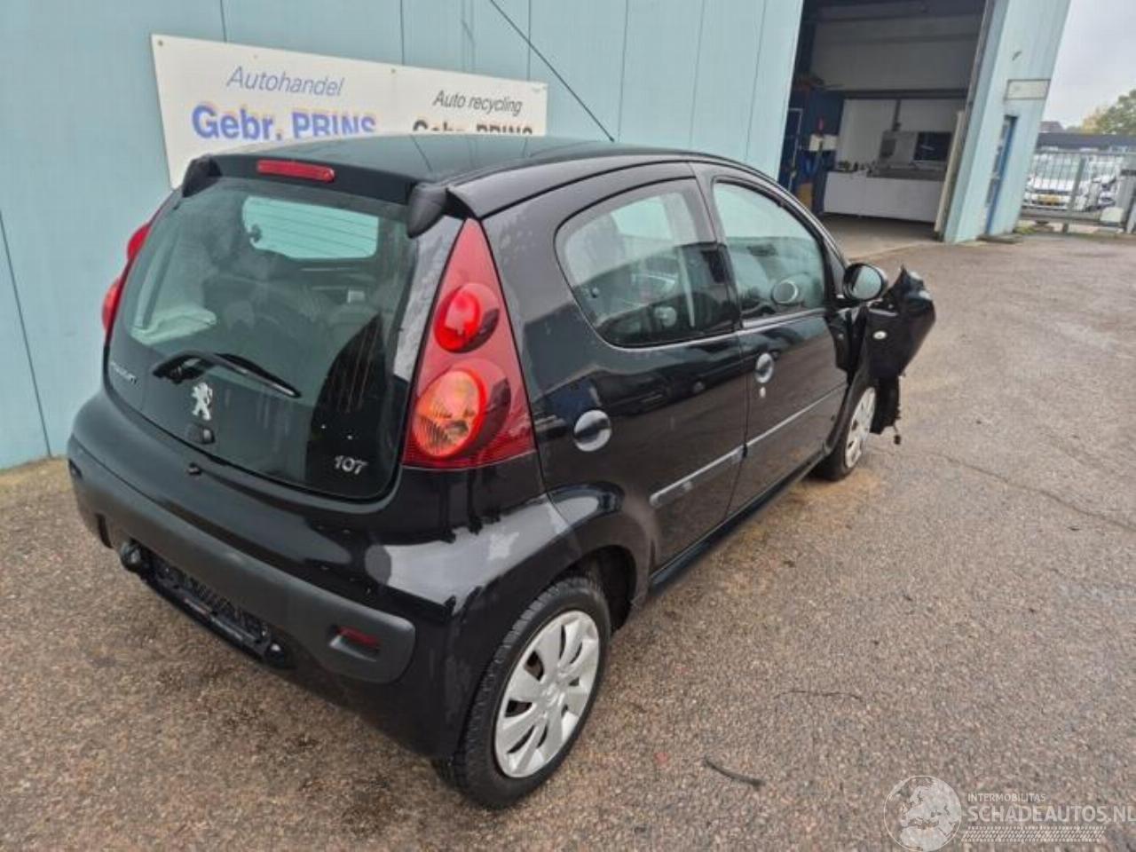 Peugeot 107 107, Hatchback, 2005 / 2014 1.0 12V