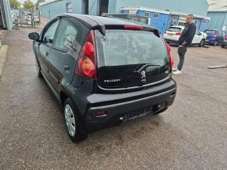Peugeot 107 107, Hatchback, 2005 / 2014 1.0 12V picture 3