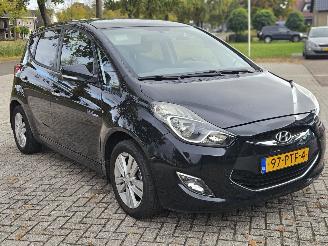 Hyundai Ix20 1.6i 16V SUV  Benzine 1.591cc 92kW (125pk) FWD picture 8