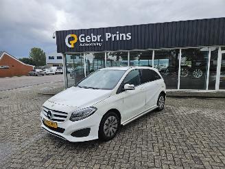 Damaged car Mercedes B-klasse 2.2 B-220 CDI BlueEFFICIENCY,d 16V Hatchback  Diesel 2.143cc 125kW (170pk) 2019/11