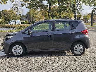 Subaru Trezia 1.33 16V Dual VVT-I MPV  Benzine 1.329cc 73kW (99pk) FWD picture 6