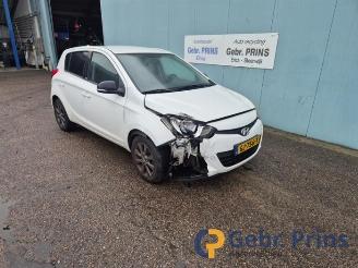 Uttjänta bilar auto Hyundai I-20 i20, Hatchback, 2008 / 2015 1.1 CRDi VGT 12V 2014/10