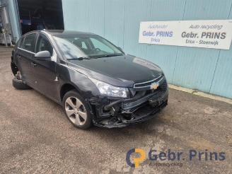 Chevrolet Cruze Cruze (305), Hatchback, 2010 / 2015 1.8 16V VVT picture 1