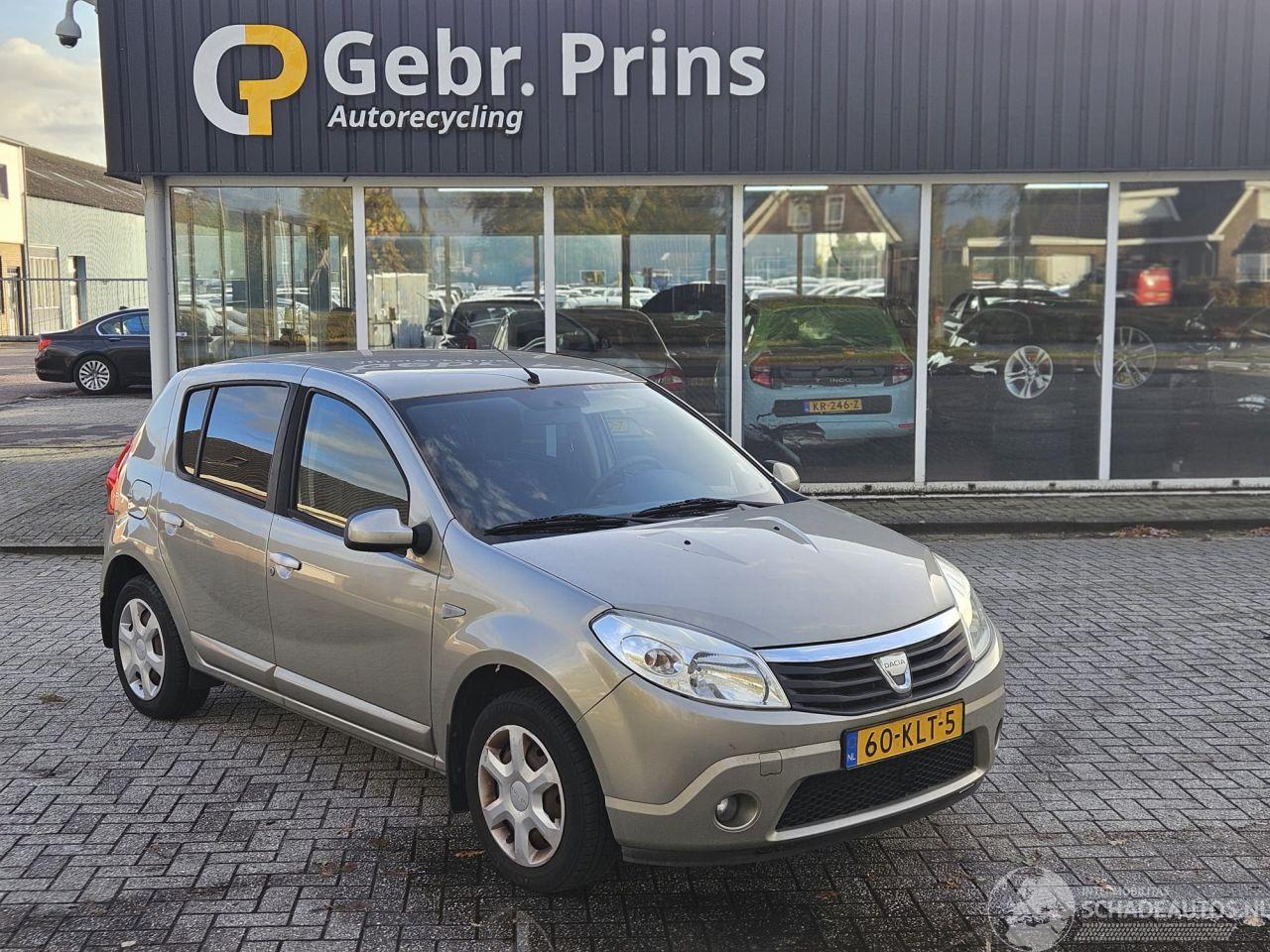 Dacia Sandero 1.2 16V Hatchback  Benzine 1.149cc 55kW (75pk) FWD
