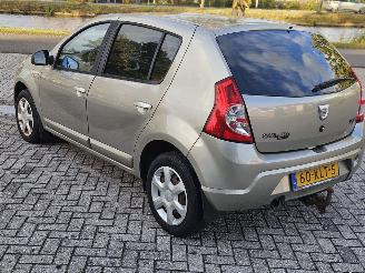 Dacia Sandero 1.2 16V Hatchback  Benzine 1.149cc 55kW (75pk) FWD picture 5
