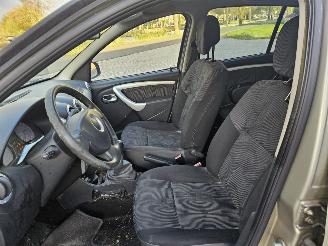 Dacia Sandero 1.2 16V Hatchback  Benzine 1.149cc 55kW (75pk) FWD picture 9