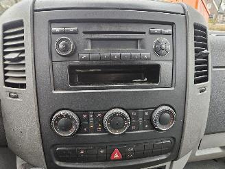 Volkswagen Crafter 2.5 TDI 28/30/32/35 SWB Bestel  Diesel 2.459cc 100kW (136pk) RWD picture 12