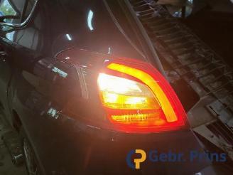 Peugeot 308 308 (L3/L8/LB/LH/LP), Hatchback 5-drs, 2013 / 2021 1.2 12V e-THP PureTech 130 picture 15