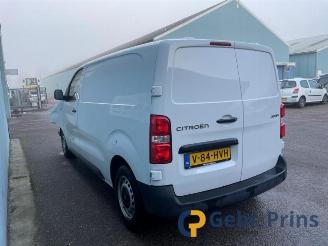 Salvage car Citroën Jumpy Jumpy, Van, 2016 1.5 Blue HDi 120 2024/10